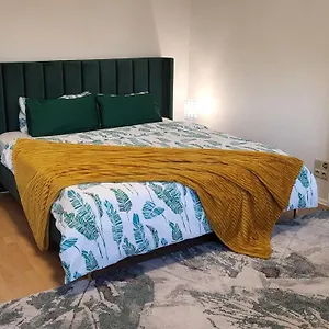 Lavish In The Heart Of Center Apartment Düsseldorf