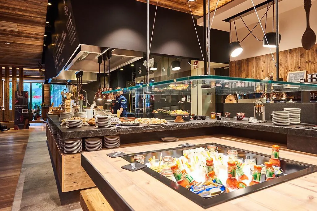 Genusshotel Wenisch اشتراوبينغ فندق